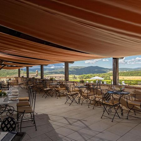 La Bagnaia Golf Resort Bagian luar foto