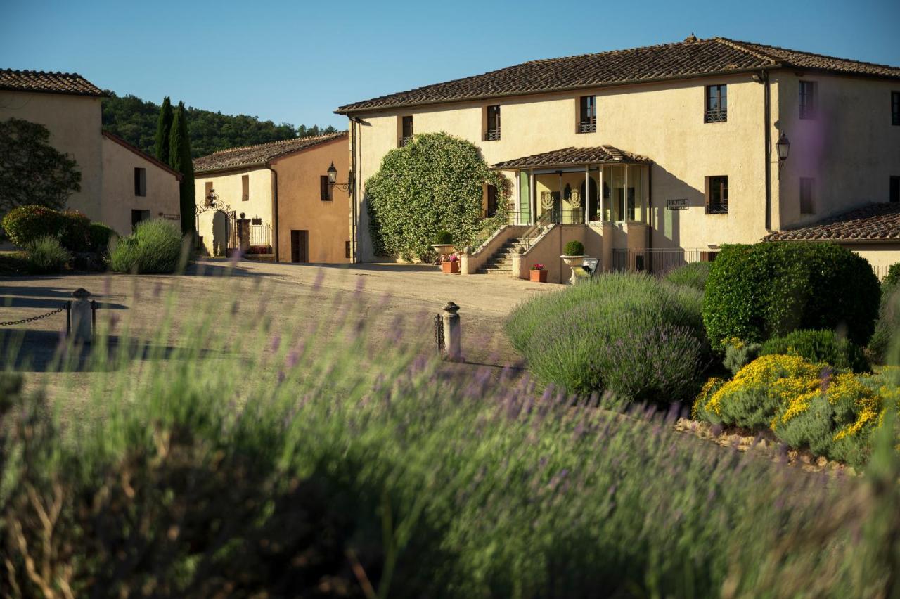 La Bagnaia Golf Resort Bagian luar foto