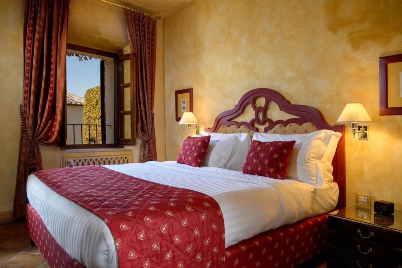 La Bagnaia Golf Resort Bagian luar foto